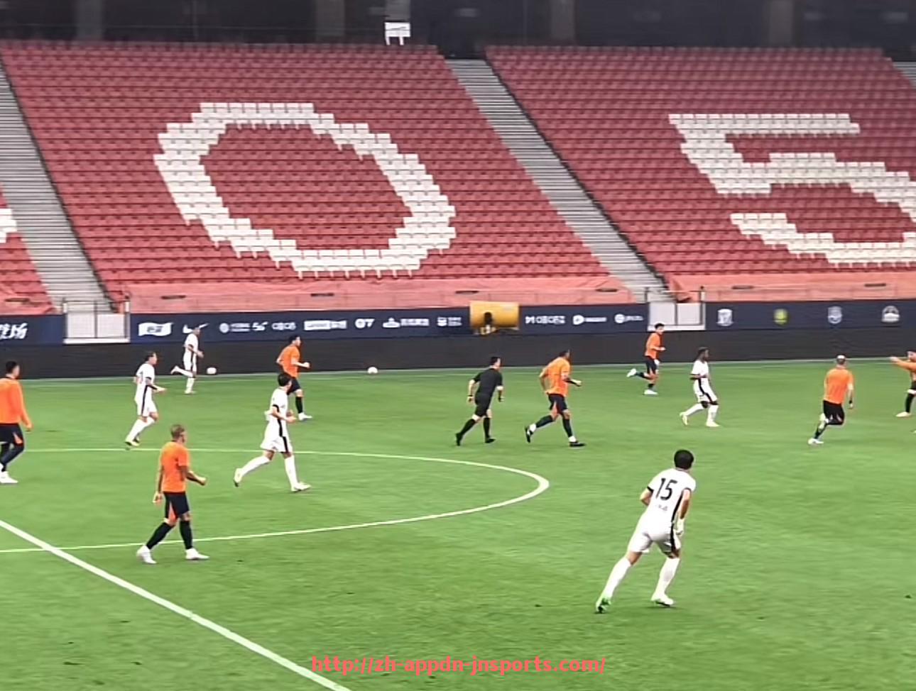 江南体育APP-法甲门将赛季表现排名及扑救成功率对比