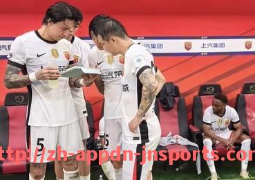 江南体育APP-世俱杯比赛策略调整实例及战术执行效果